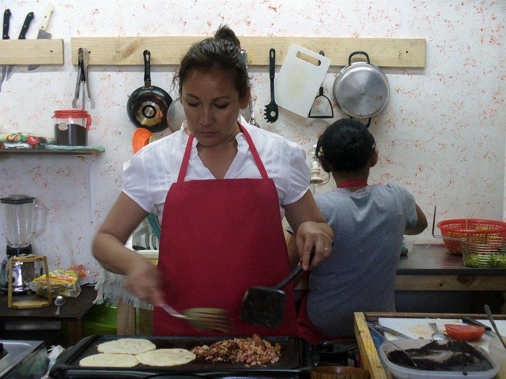 Hostal Del Este Santa Fe サンホセ エクステリア 写真