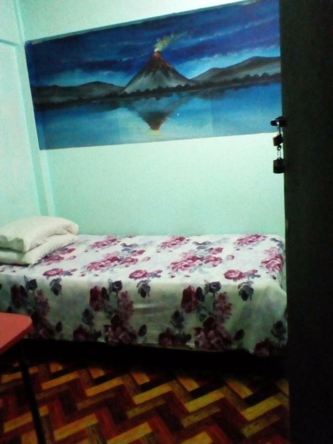 Hostal Del Este Santa Fe サンホセ エクステリア 写真